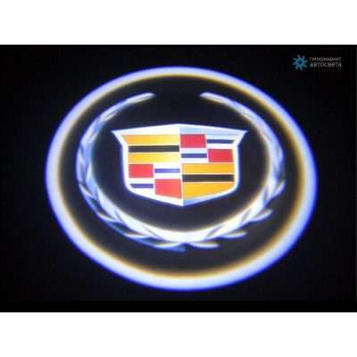Подсветка дверей автомобиля: проекция логотипа Cadillac