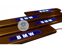 Накладки на пороги с подсветкой BMW
